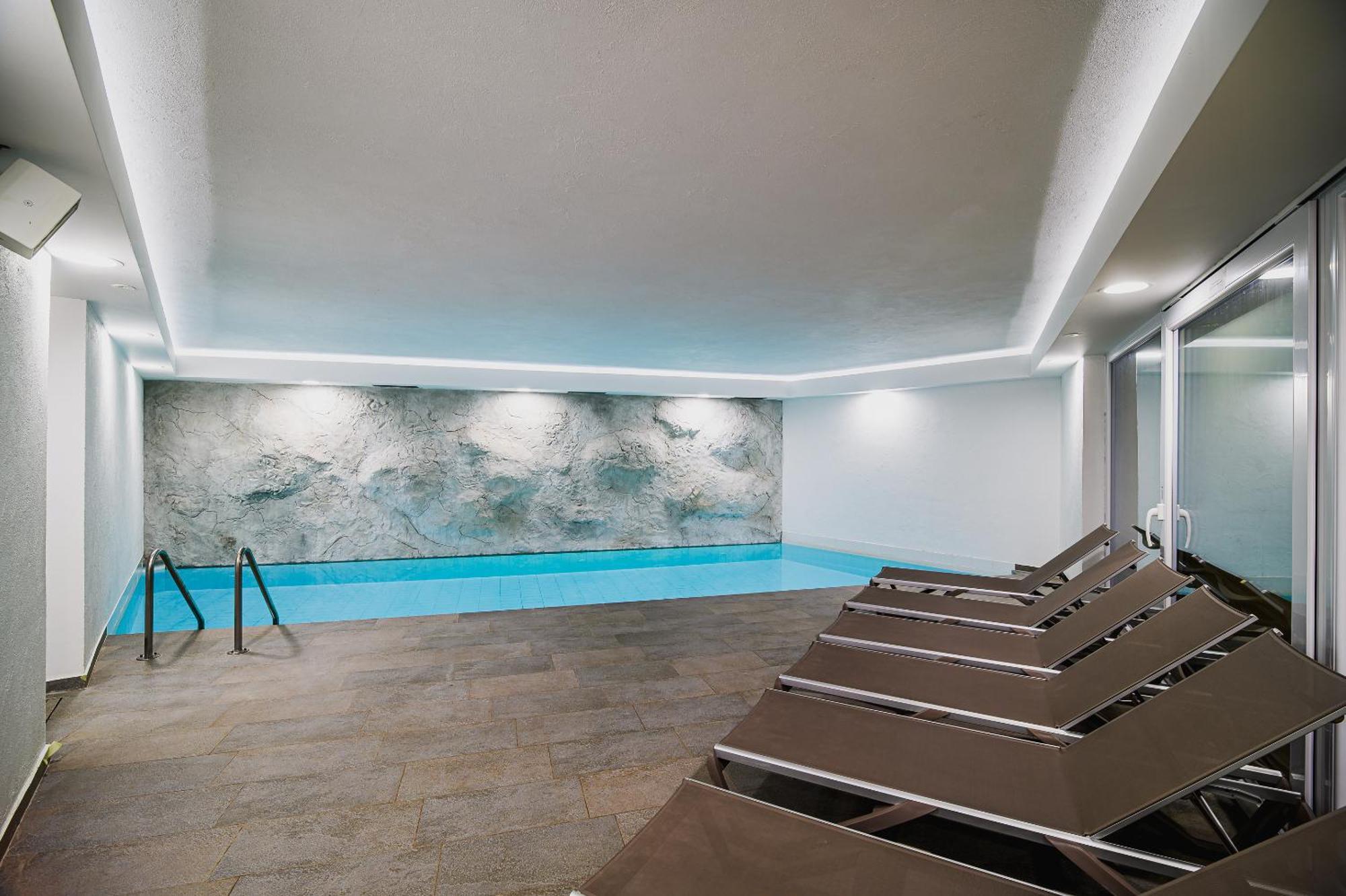 Apartments Maleric With Indoor Pool And Wellness Dragatus Экстерьер фото